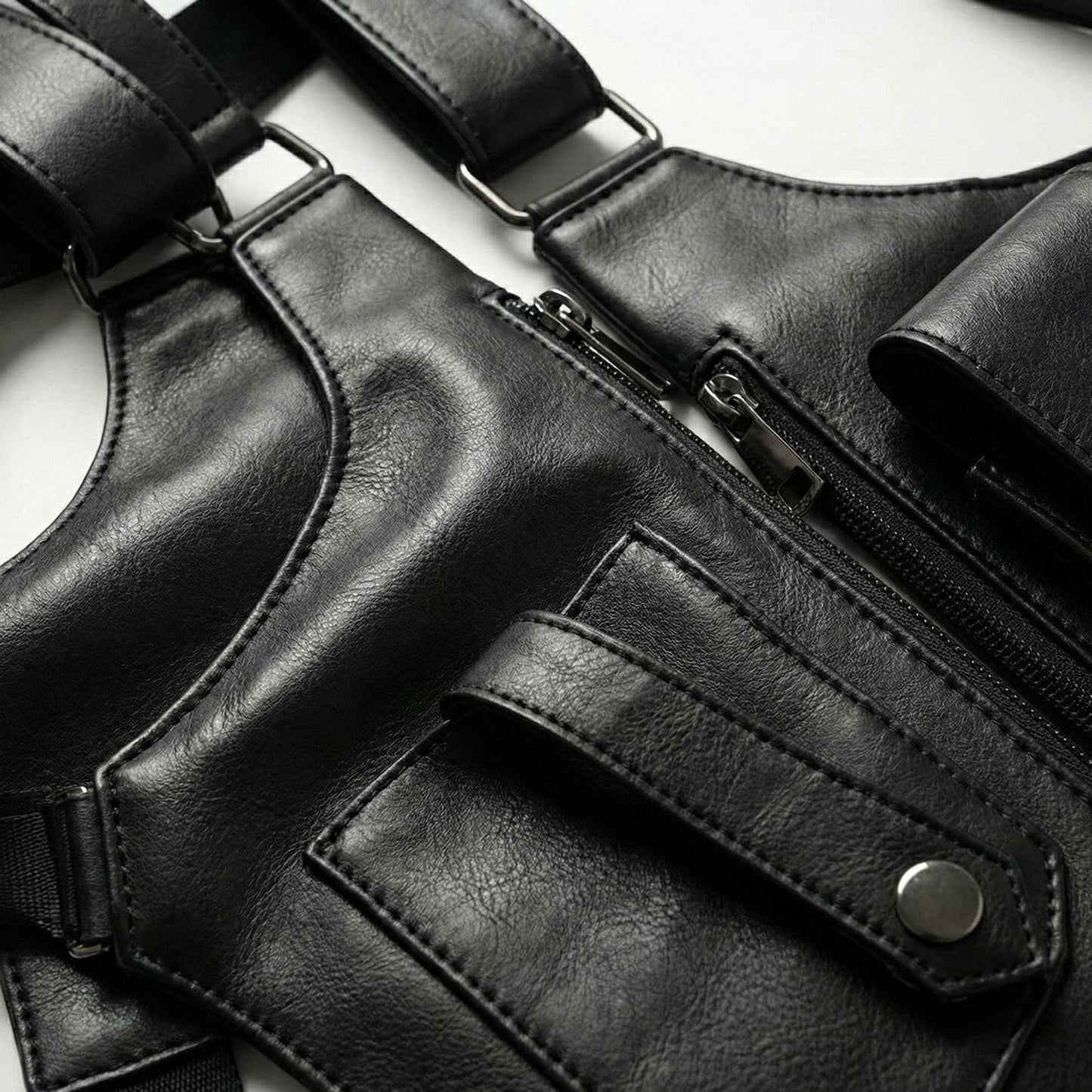 MONTREA CLASSIC SHOULDER SATCHEL
