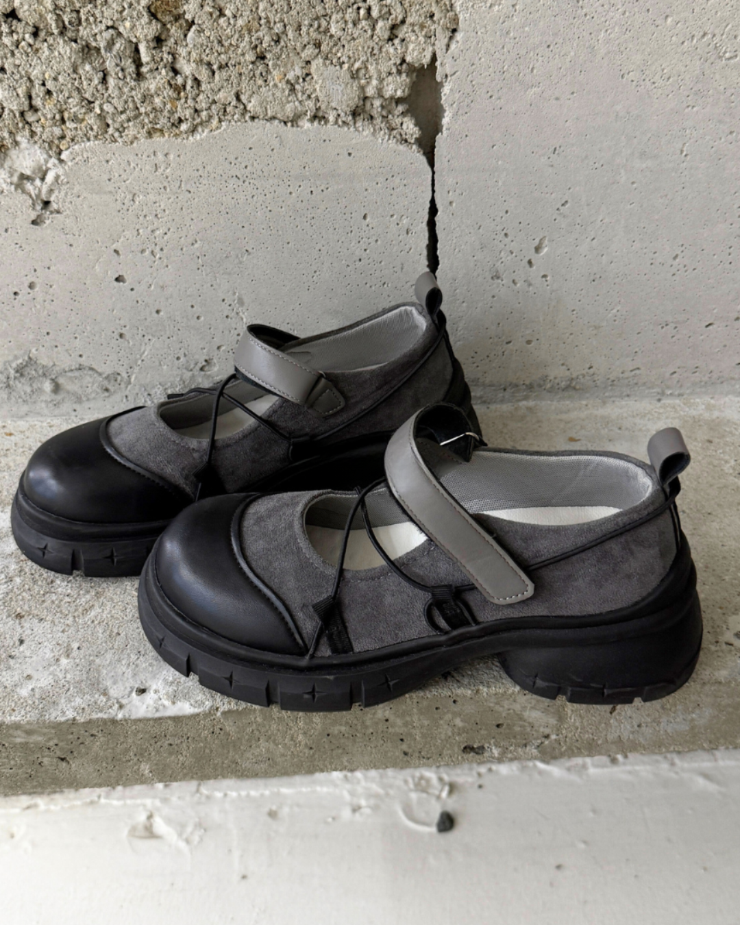VELARA – MARY JANE SNEAKERS