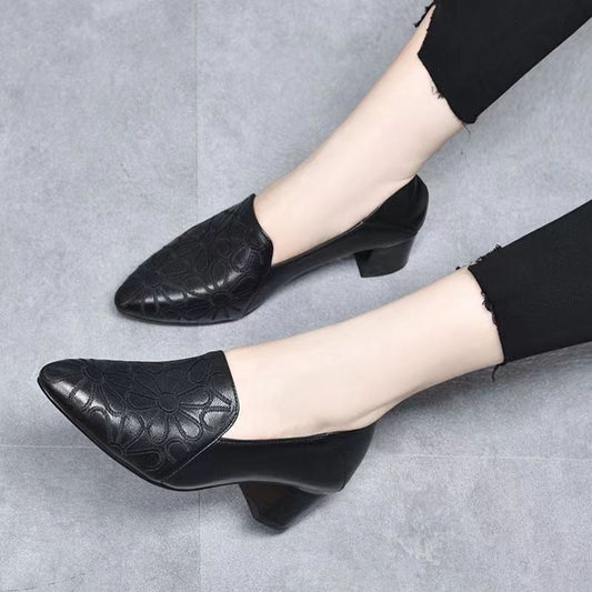 VELORIA EMBROIDERED MID HEEL SHOES
