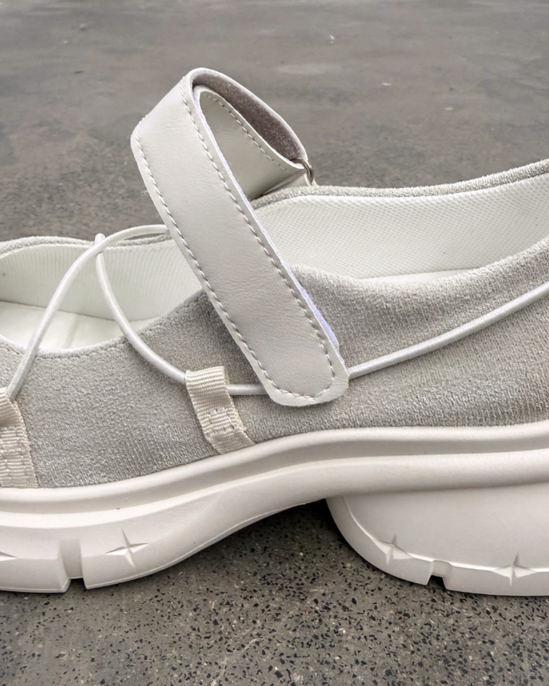 VELARA – MARY JANE SNEAKERS