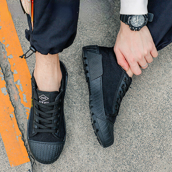 VAREXO LOW-TOP SNEAKERS