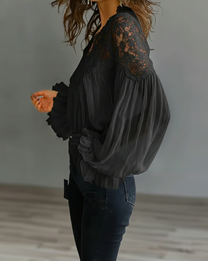 FLORÉA – FLORAL LACE LANTERN SLEEVE BLOUSE
